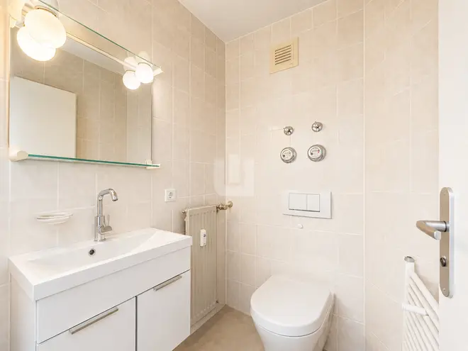 6 Zimmer Wohnung mit 138 m² in München – Bild 10