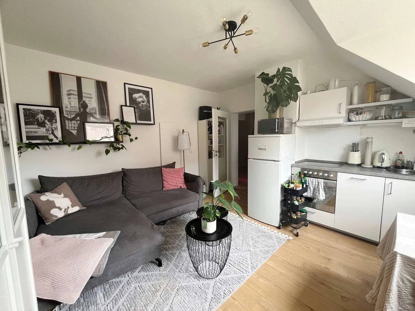 2 Zimmer Wohnung mit 43 m² in Augsburg – Bild 2