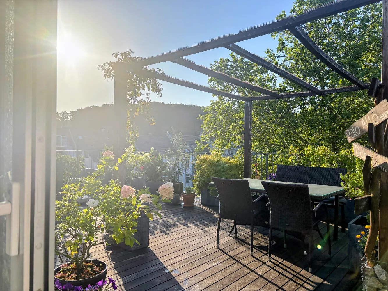 4 Zimmer Wohnung mit 140 m² in Düsseldorf – Bild 1
