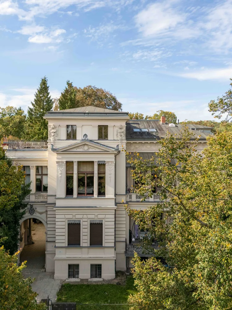 4 Zimmer Wohnung mit 246 m² in Potsdam – Bild 1