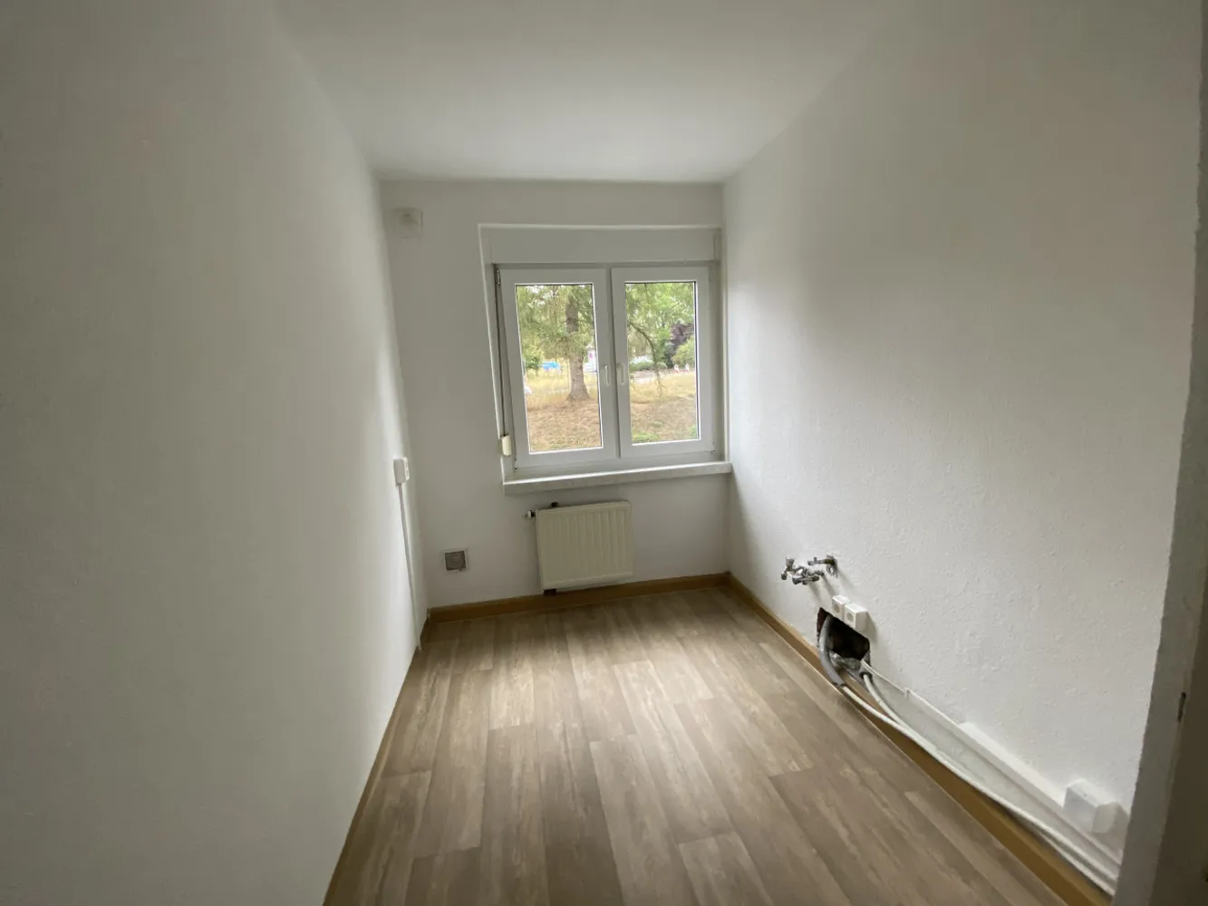 4 Zimmer Wohnung mit 75 m² in Suhl – Bild 3