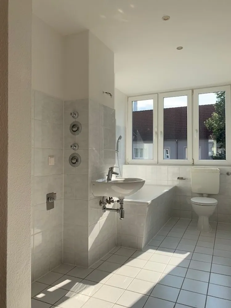 2 Zimmer Wohnung mit 50 m² in Halle (Saale) – Bild 8