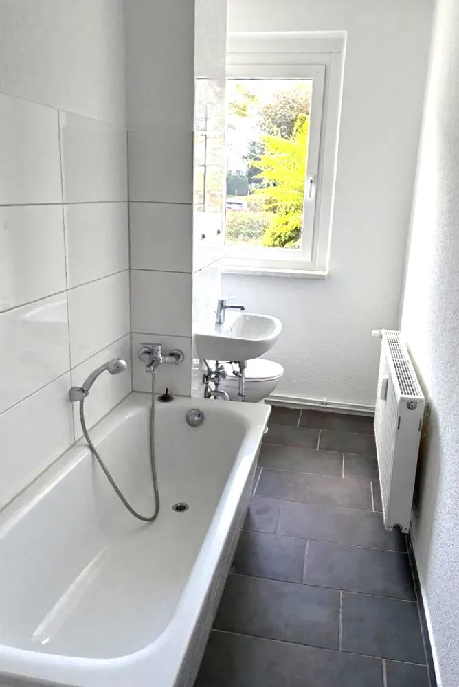 2 Zimmer Wohnung mit 51 m² in Halle (Saale) – Bild 6