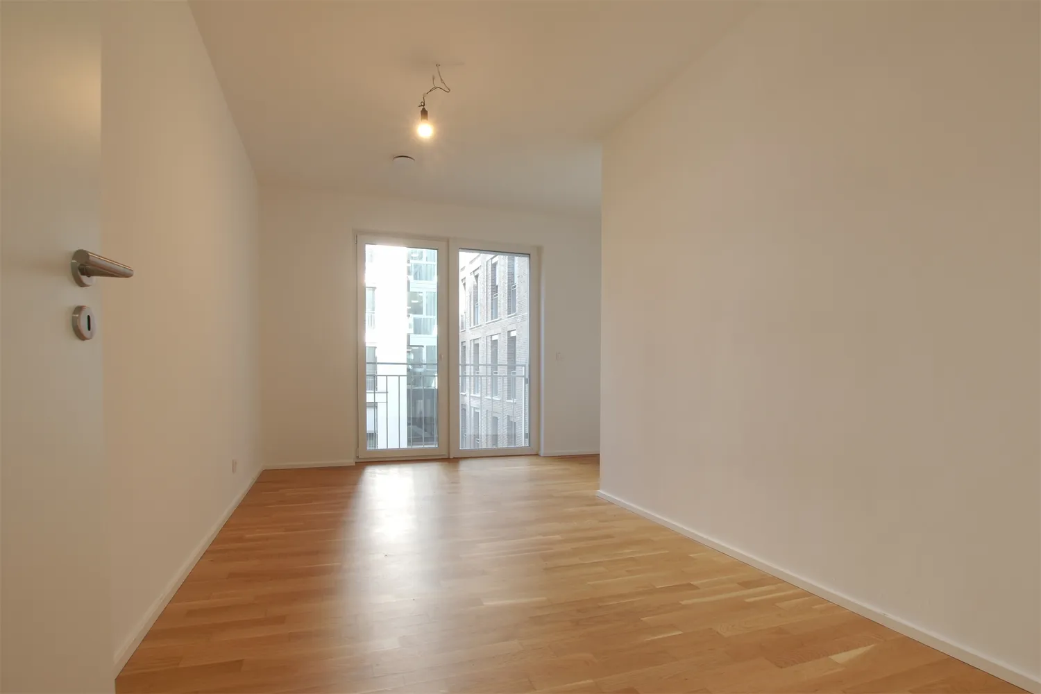 5 Zimmer Wohnung mit 121 m² in Frankfurt am Main – Bild 7