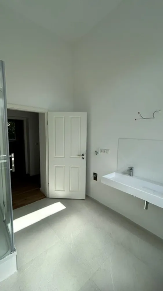4 Zimmer Wohnung mit 93 m² in Wiesbaden – Bild 7