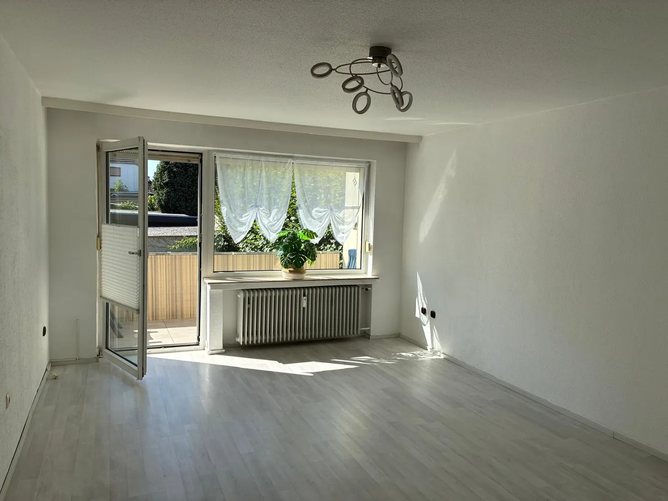 3 Zimmer Wohnung mit 70 m² in Oberhausen – Bild 1