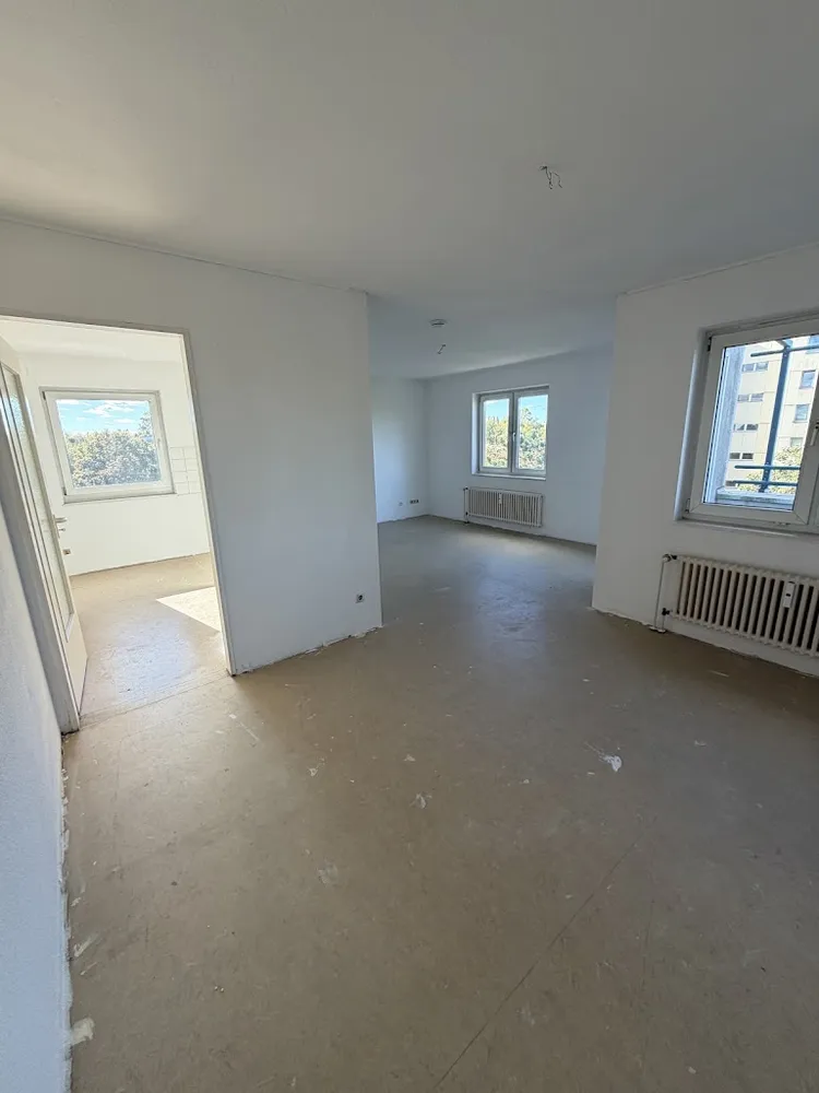 2 Zimmer Wohnung mit 66 m² in Berlin – Bild 1