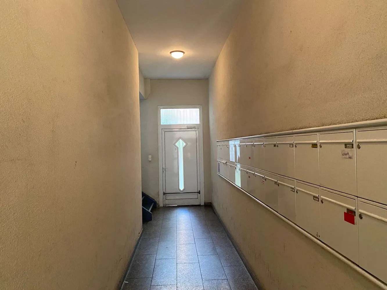 2 Zimmer Wohnung mit 47 m² in Halle (Saale) – Bild 3