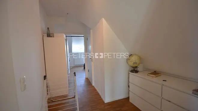 3 Zimmer Wohnung mit 122 m² in Hamburg – Bild 10
