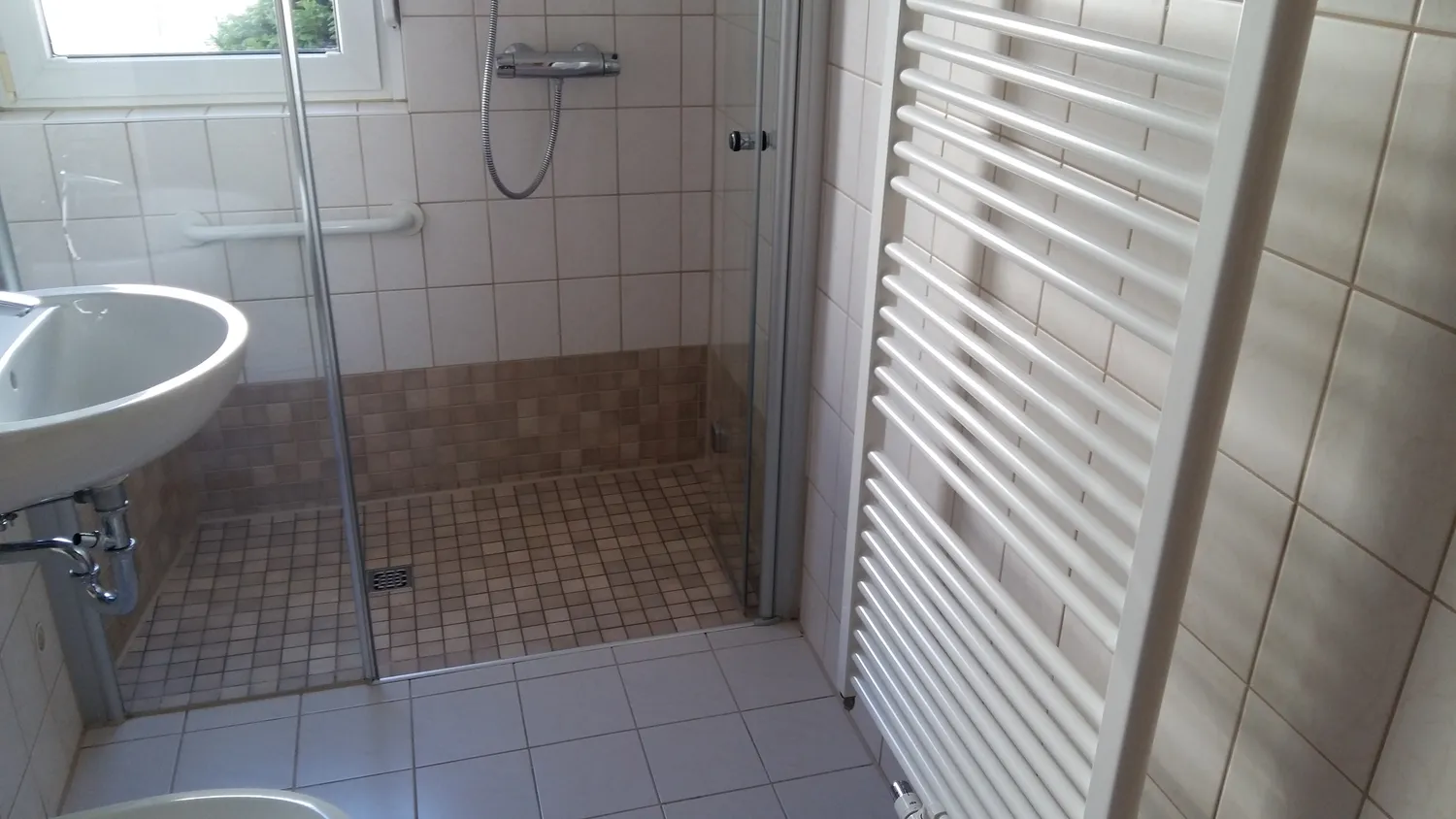 3 room apartment with 58 m² in Halle (Saale) – Photo 9