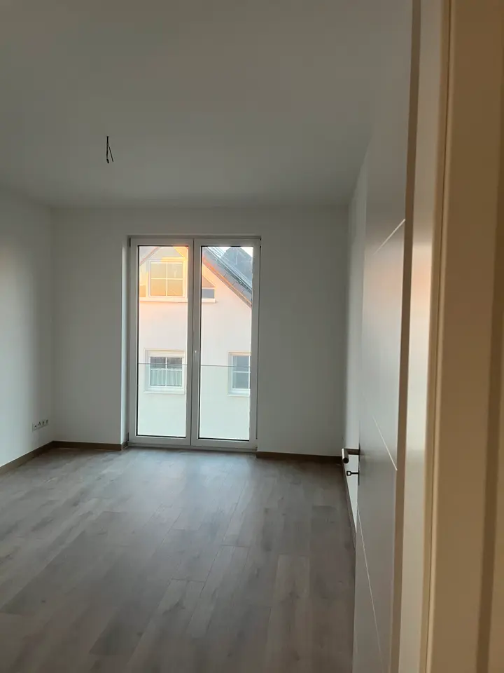4 Zimmer Wohnung mit 121 m² in Hof – Bild 1