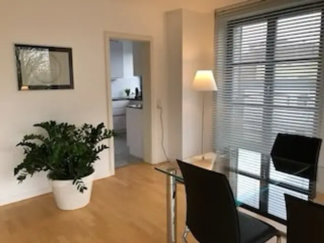 4 Zimmer Wohnung mit 130 m² in Düsseldorf – Bild 10