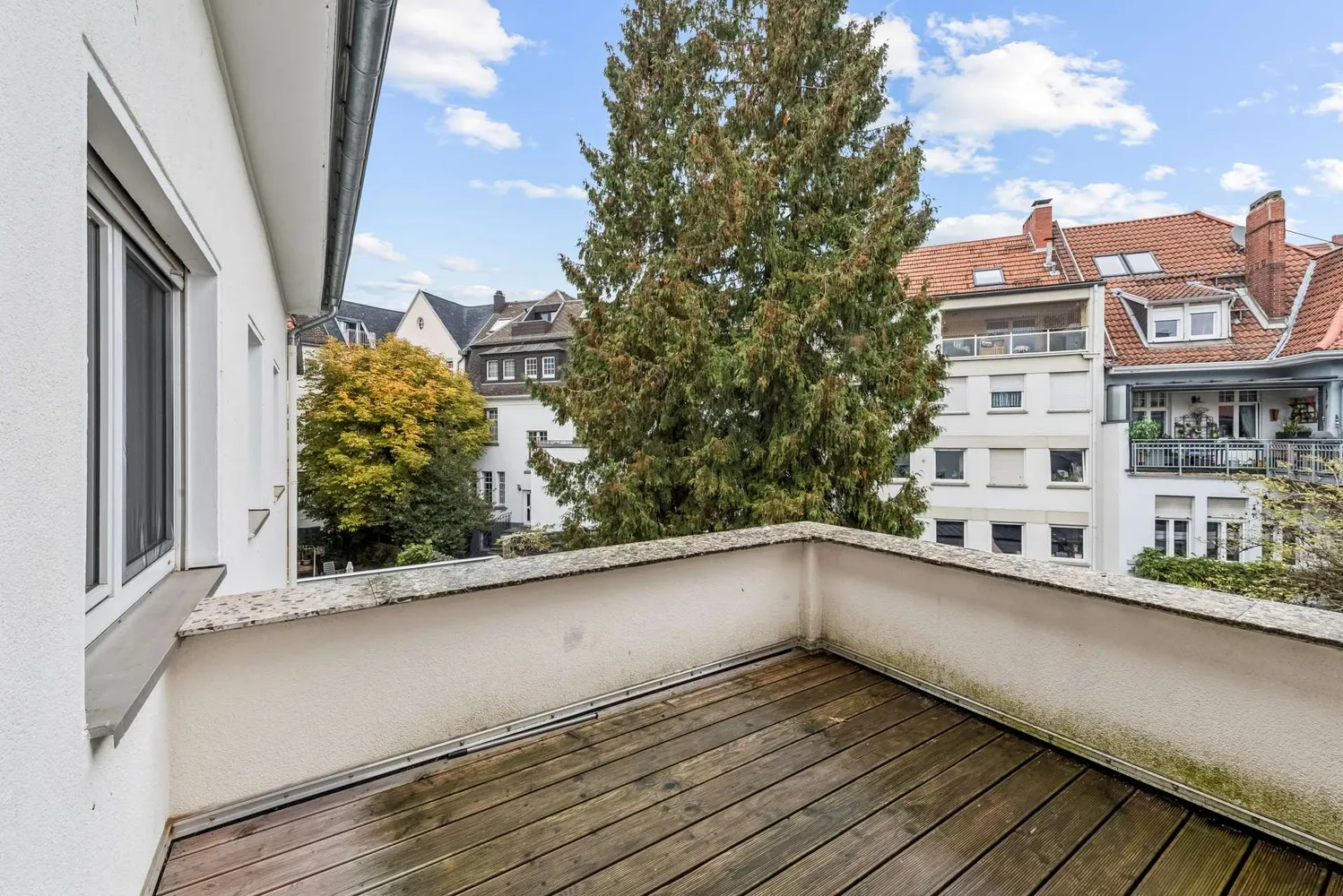5 Zimmer Wohnung mit 150 m² in Saarbrücken – Bild 7