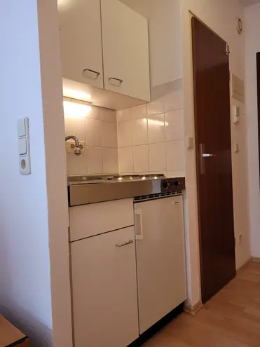 1 Zimmer Wohnung mit 18 m² in Karlsruhe – Bild 10