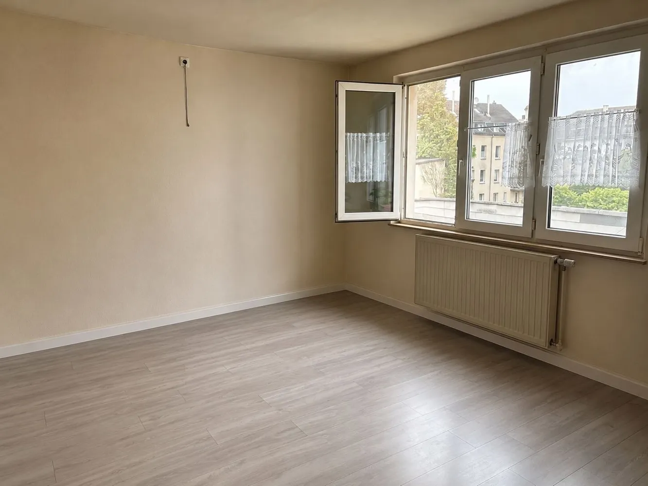 3 Zimmer Wohnung mit 77 m² in Krefeld – Bild 1