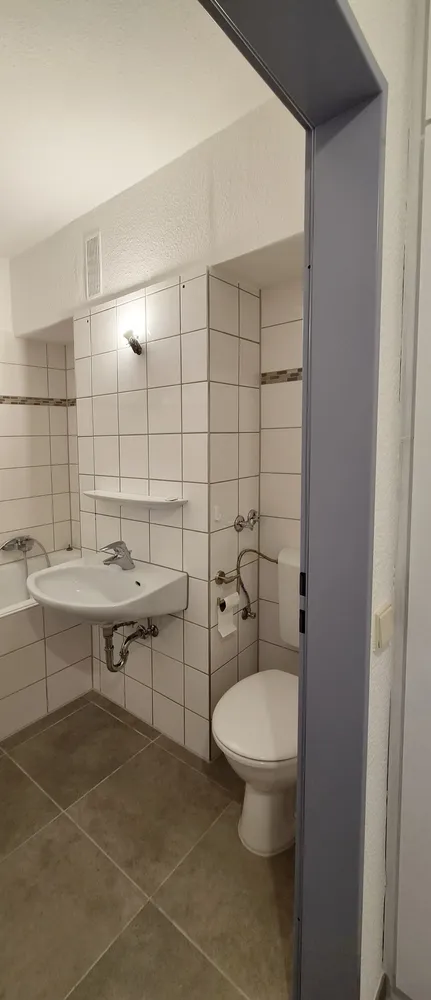 1 Zimmer Wohnung mit 32 m² in Köln – Bild 6