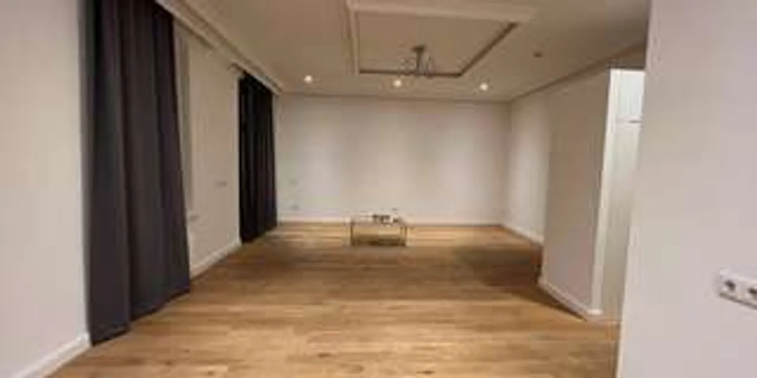 3 Zimmer Wohnung mit 130 m² in Berlin – Bild 3