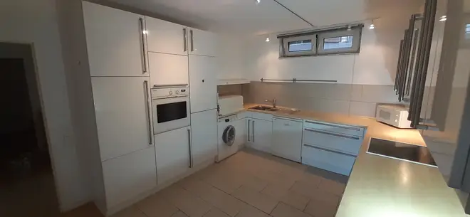 3 Zimmer Wohnung mit 120 m² in Köln – Bild 11