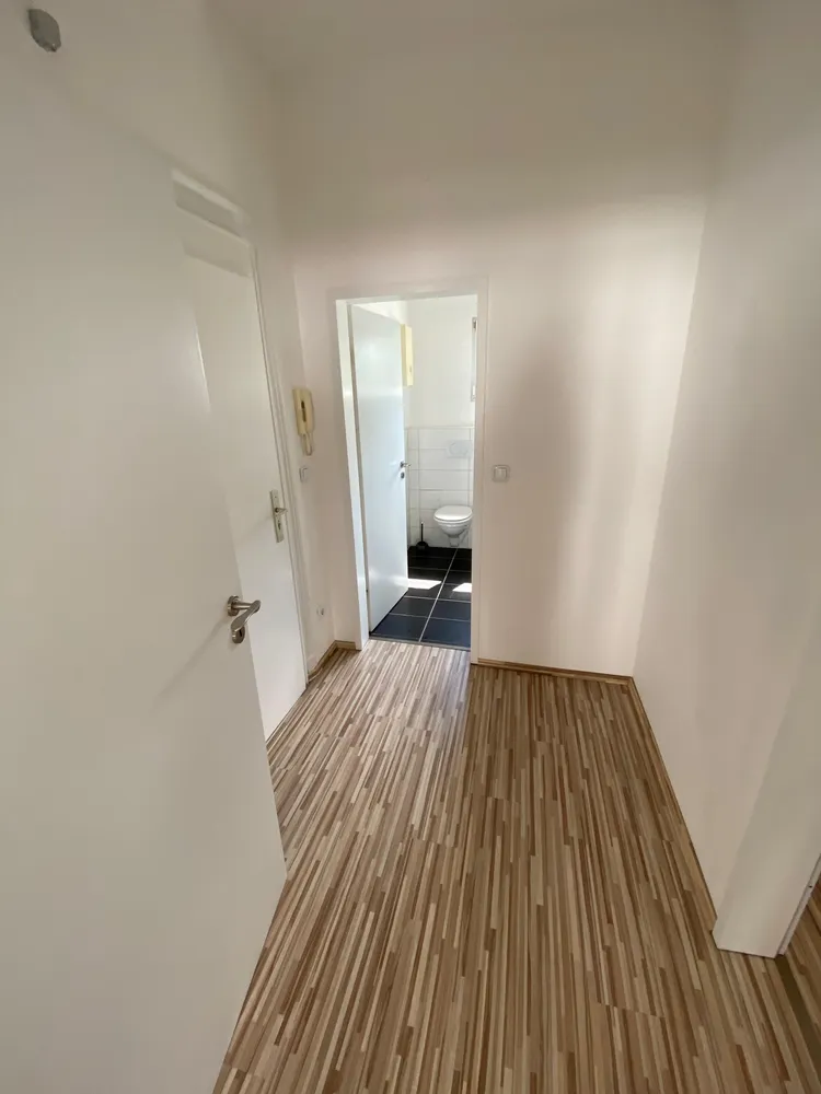 1 Zimmer Wohnung mit 55 m² in Solingen – Bild 4