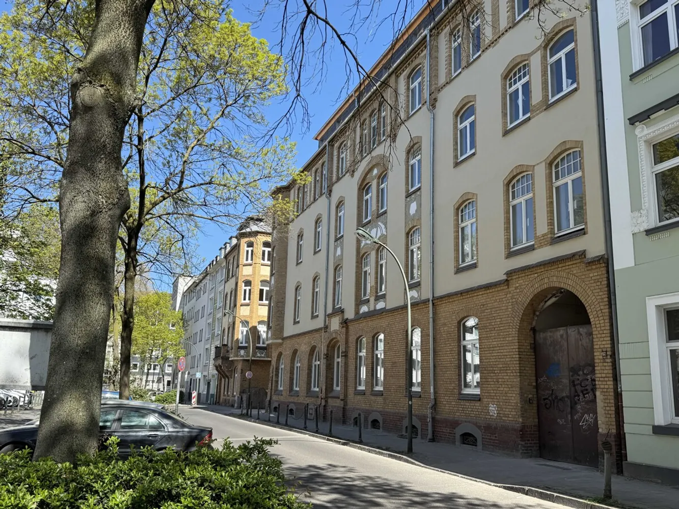 2 room apartment with 57 m² in Düsseldorf – Photo 1