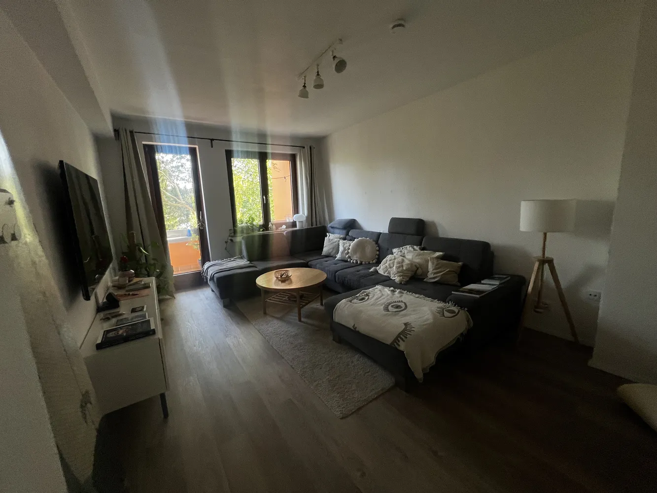 2 Zimmer Wohnung mit 80 m² in Köln – Bild 11
