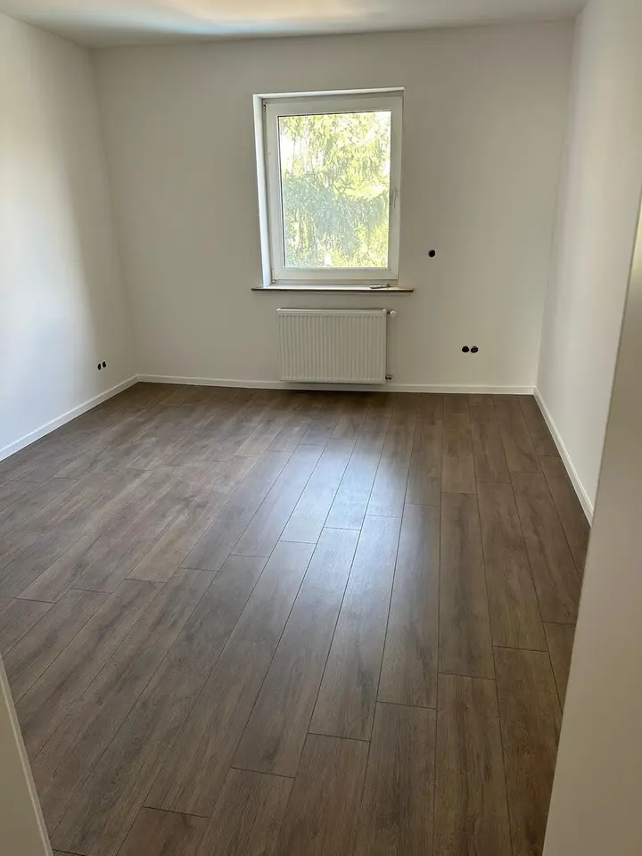 4 Zimmer Wohnung mit 100 m² in Solingen – Bild 4