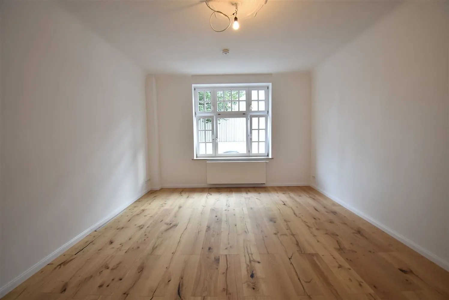 2 Zimmer Wohnung mit 75 m² in Düsseldorf – Bild 10
