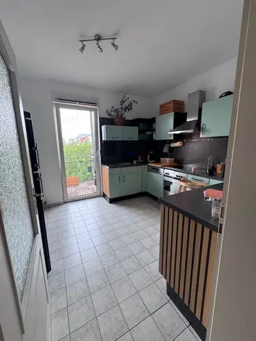 4 Zimmer Wohnung mit 98 m² in Stuttgart – Bild 11