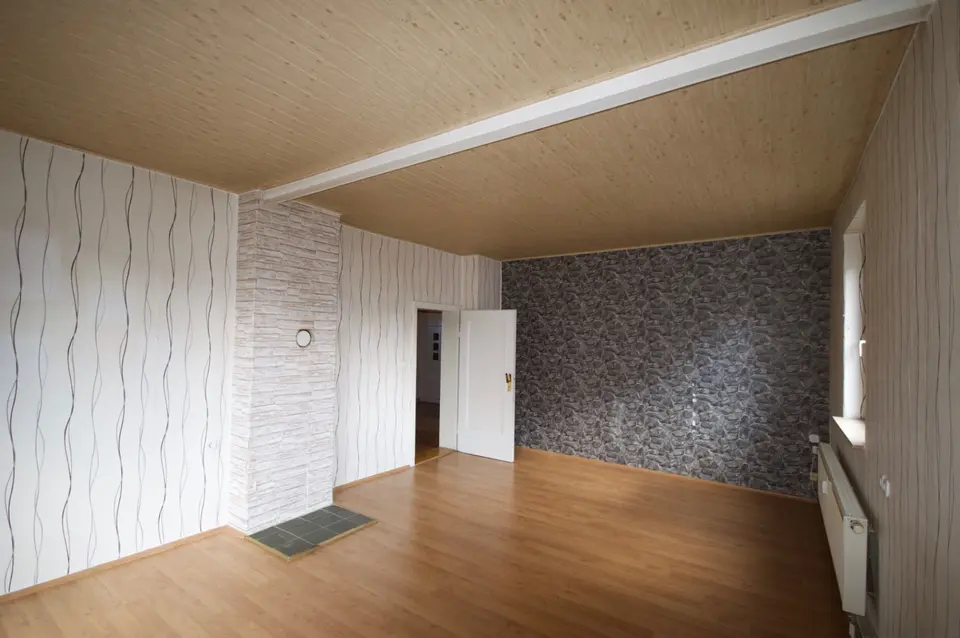 6 Zimmer Wohnung mit 208 m² in Zwickau – Bild 3