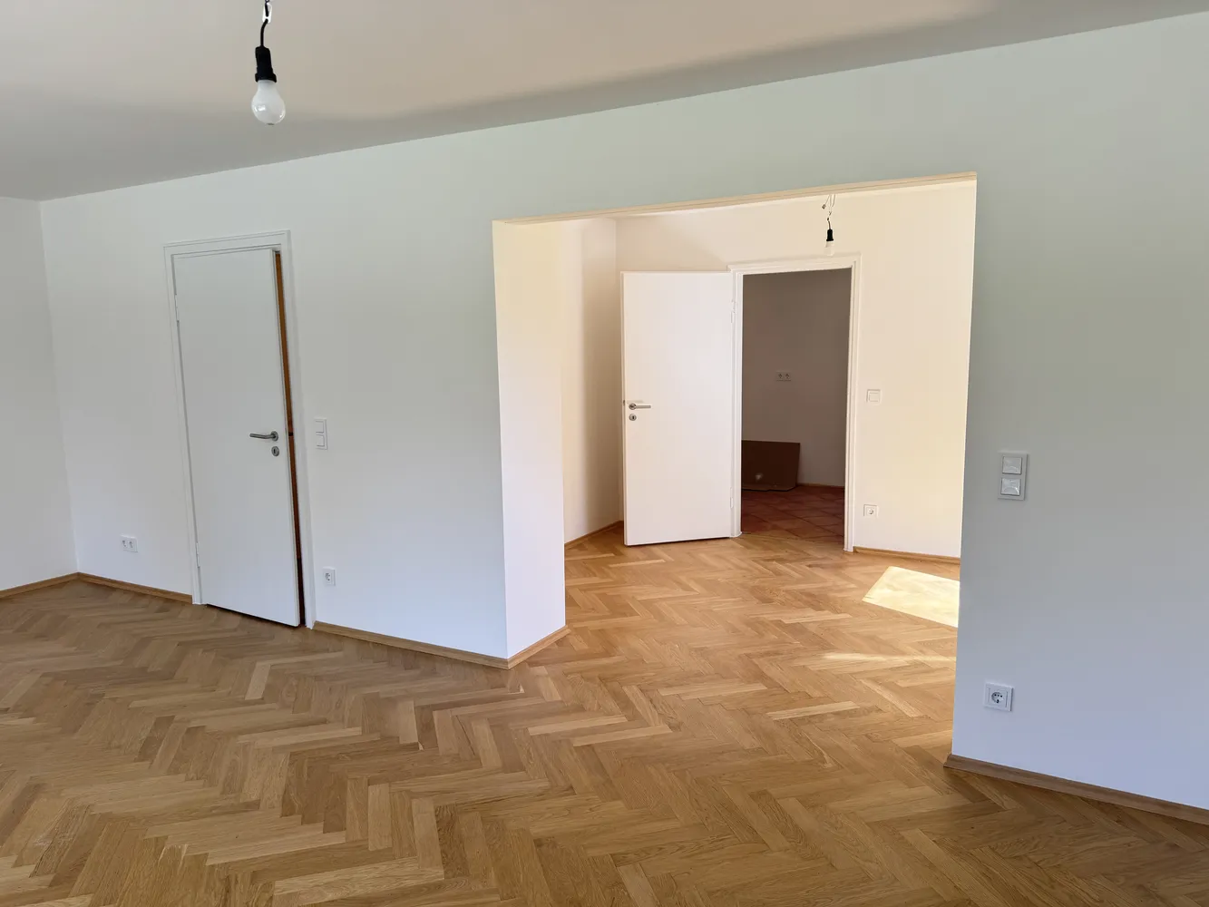 6 Zimmer Haus mit 181 m² in München – Bild 8