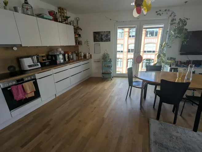 4 Zimmer Wohnung mit 98 m² in Berlin – Bild 3