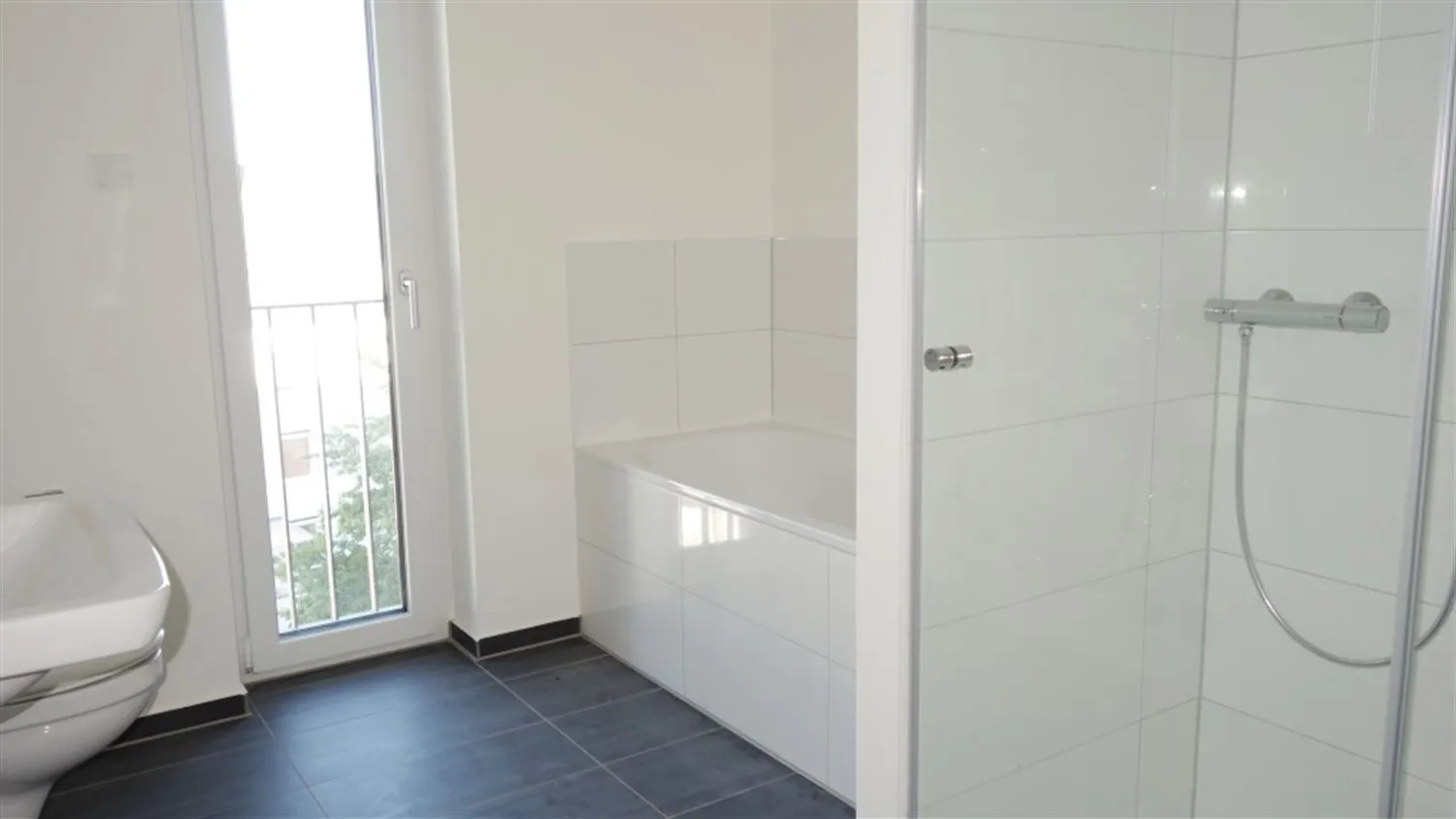 3 Zimmer Wohnung mit 93 m² in Mönchengladbach – Bild 4