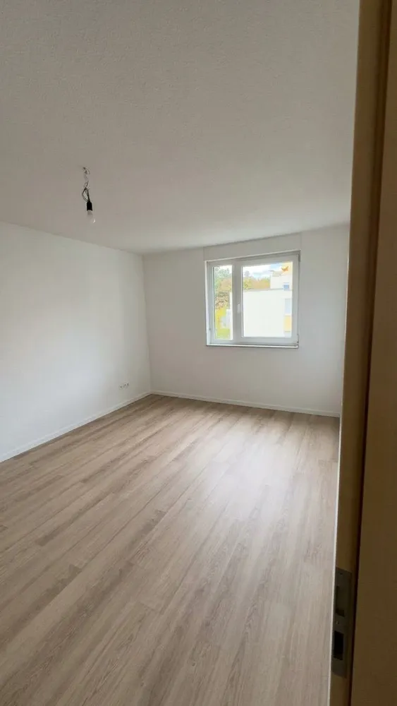 2 Zimmer Wohnung mit 83 m² in Wiesbaden – Bild 11