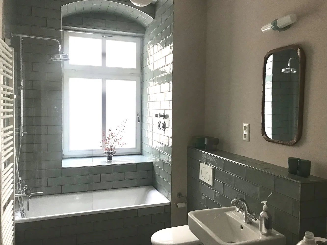 2 room apartment with 60 m² in Berlin – Photo 3