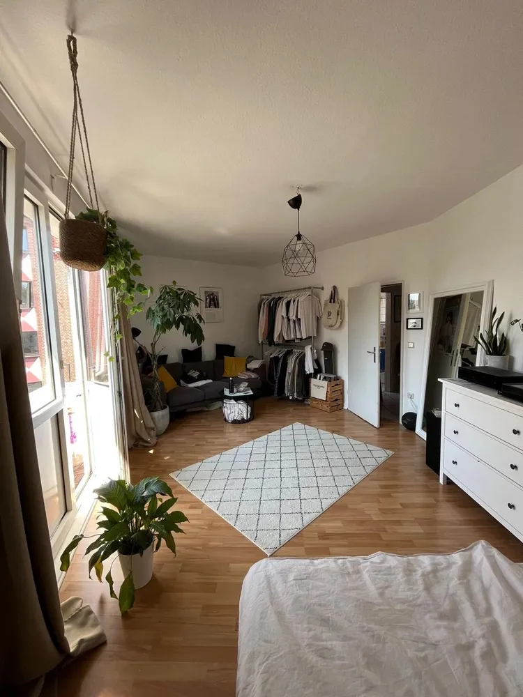 2 Zimmer Wohnung mit 65 m² in Köln – Bild 4