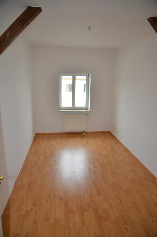 3 Zimmer Wohnung mit 94 m² in Halle (Saale) – Bild 4