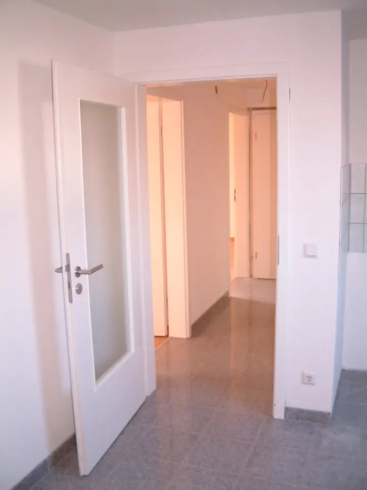 2 Zimmer Wohnung mit 54 m² in Saarbrücken – Bild 4