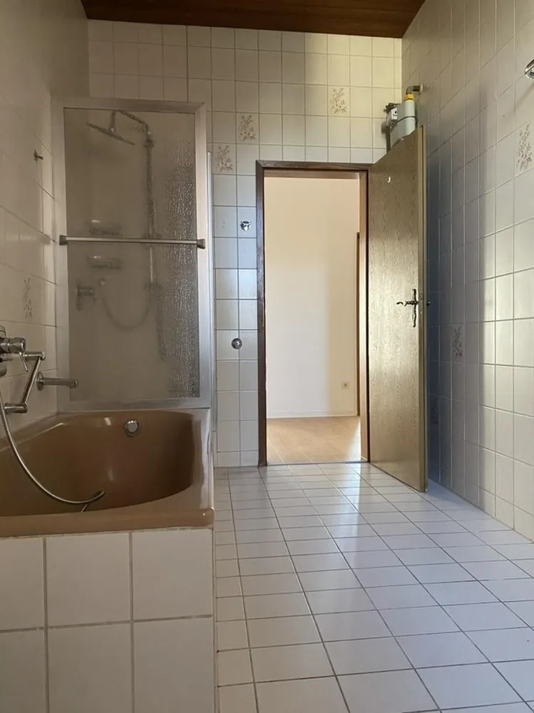 3 Zimmer Wohnung mit 94 m² in Hof – Bild 3