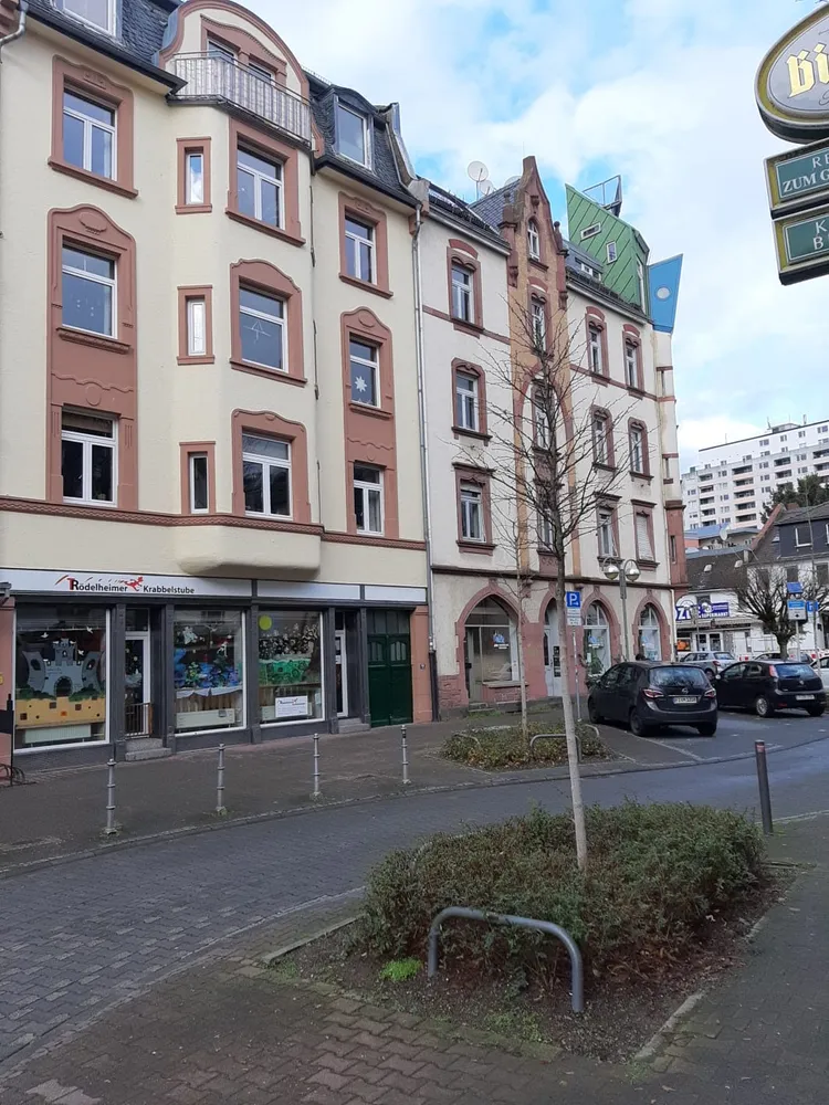 4 room apartment with 99 m² in Frankfurt am Main – Photo 2