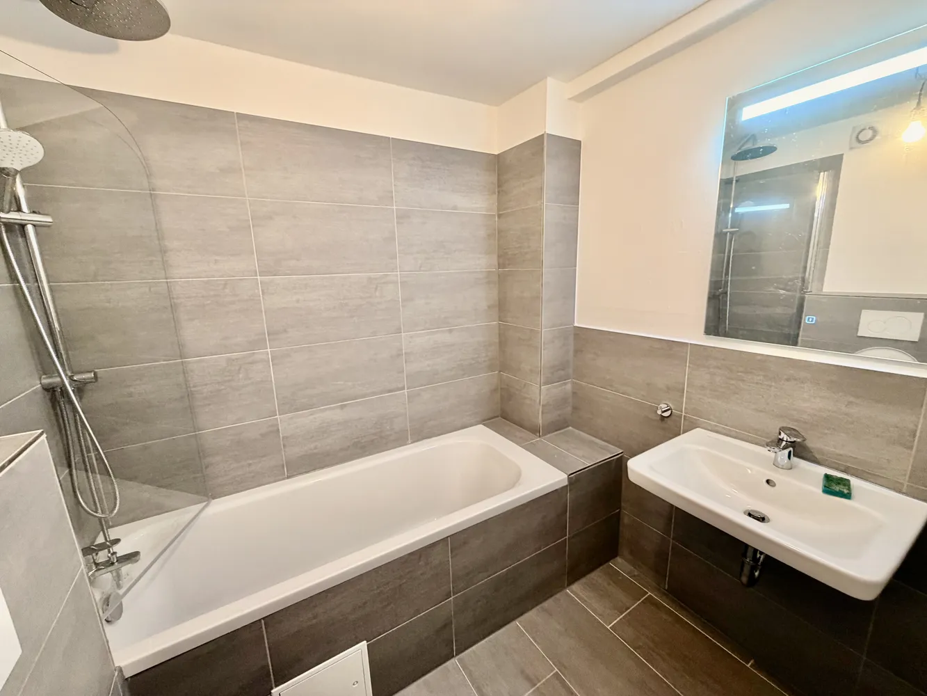 3 Zimmer Wohnung mit 68 m² in Düsseldorf – Bild 5