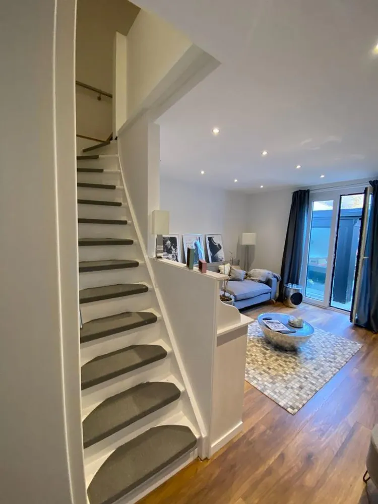 2 Zimmer Wohnung mit 88 m² in Frankfurt am Main – Bild 1