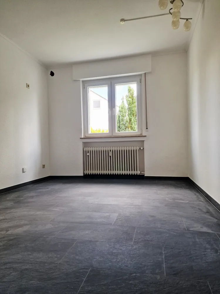 3 Zimmer Wohnung mit 93 m² in Bergisch Gladbach – Bild 3