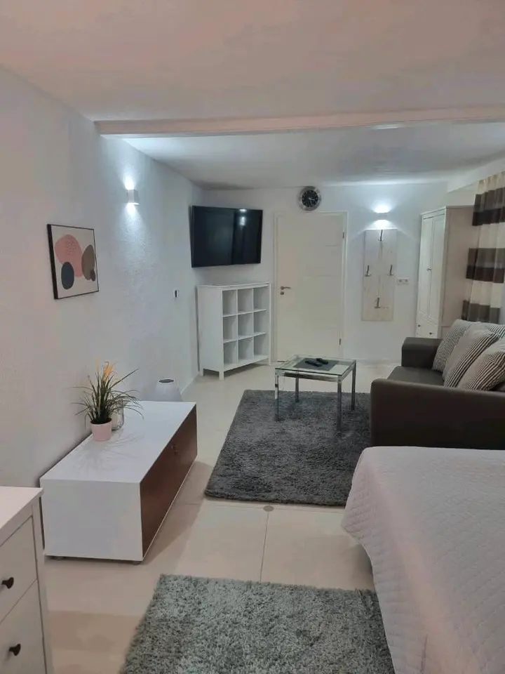 WG-Zimmer mit 44 m² in Tönisvorst – Bild 1