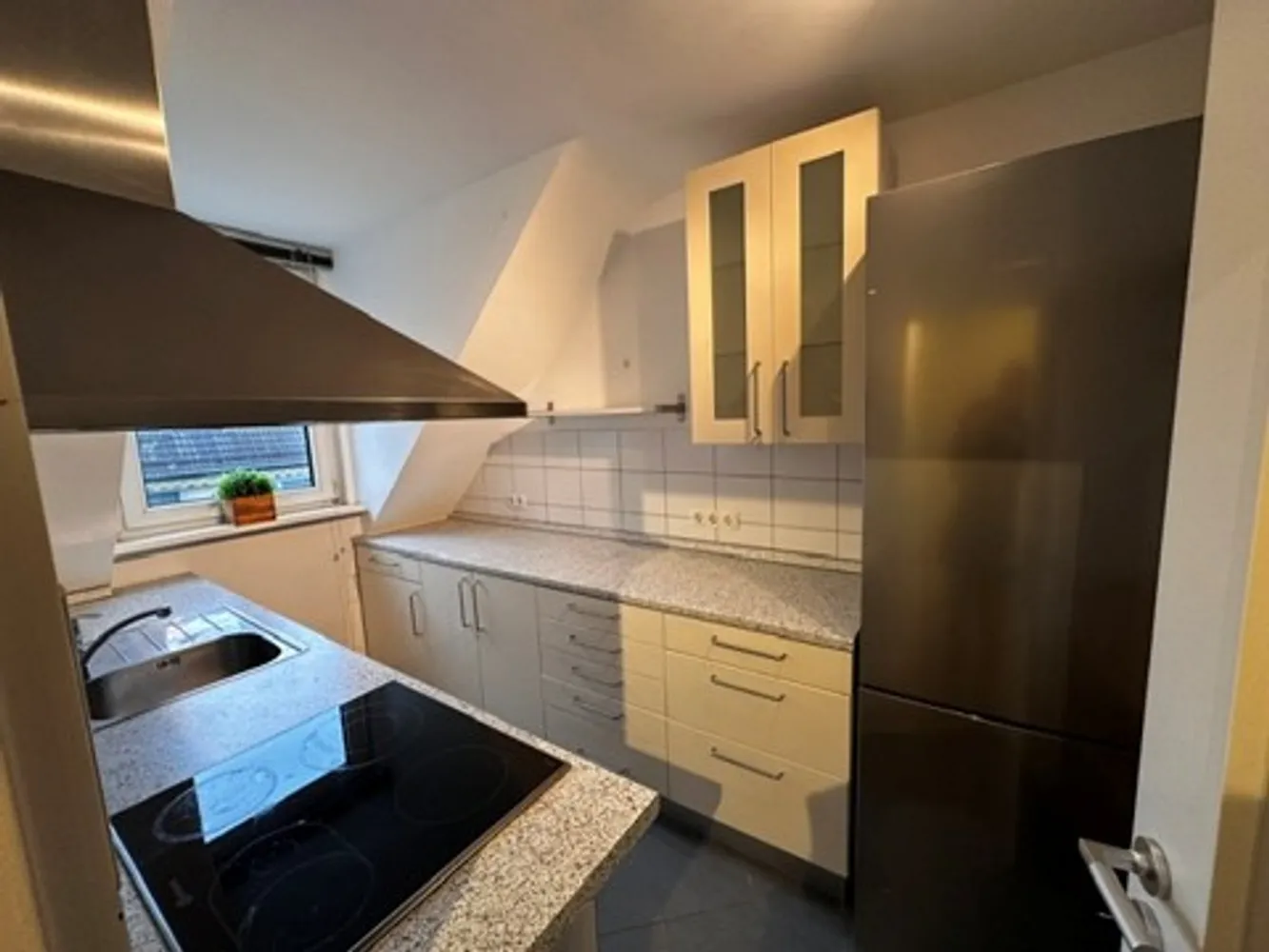 3 Zimmer Wohnung mit 81 m² in Frankfurt am Main – Bild 7