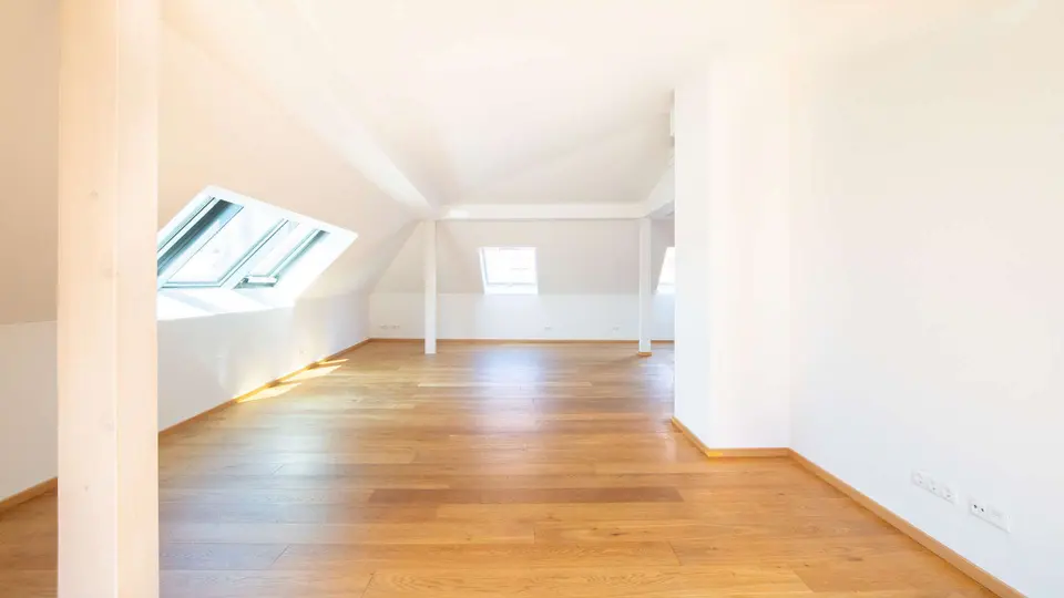 5 Zimmer Wohnung mit 192 m² in Passau – Bild 1