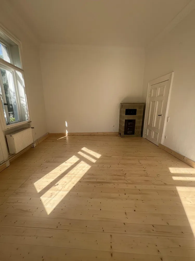 2 Zimmer Wohnung mit 83 m² in Hannover – Bild 2