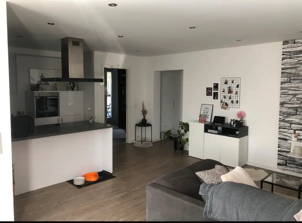 3 Zimmer Wohnung mit 100 m² in Erlangen – Bild 1