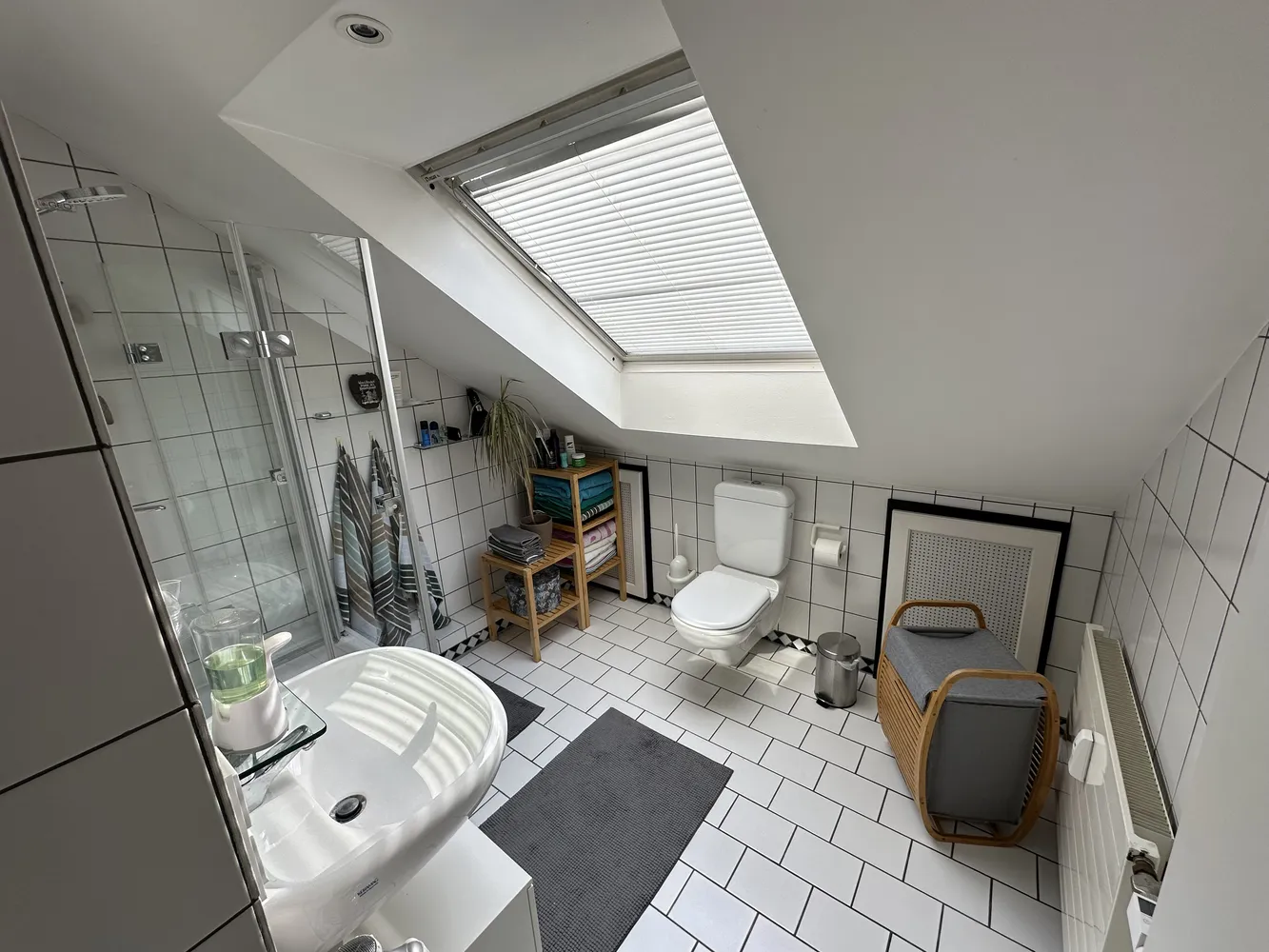 4 room apartment with 110 m² in Monheim am Rhein – Photo 2