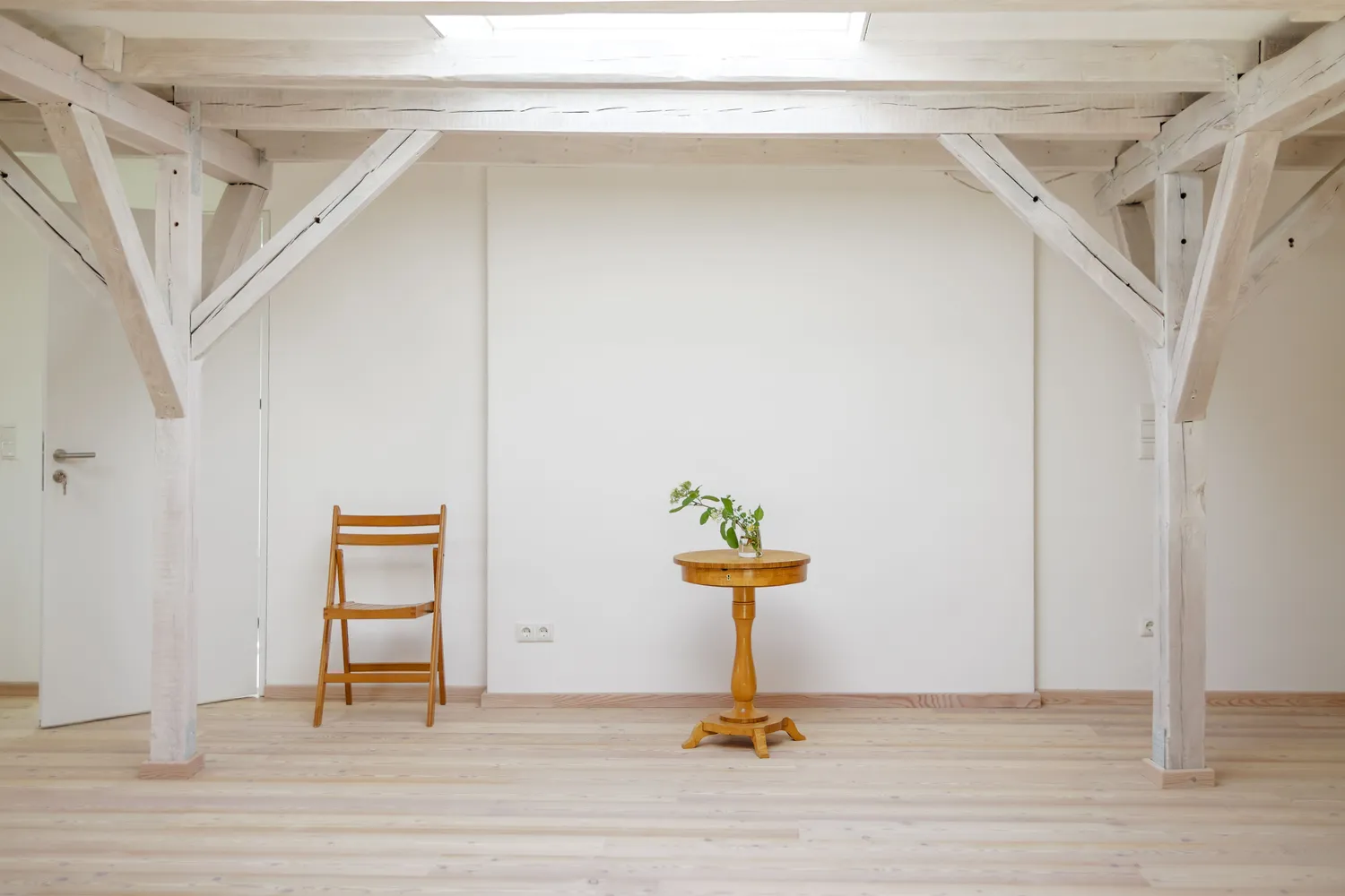 2 Zimmer Wohnung mit 81 m² in Berlin – Bild 1