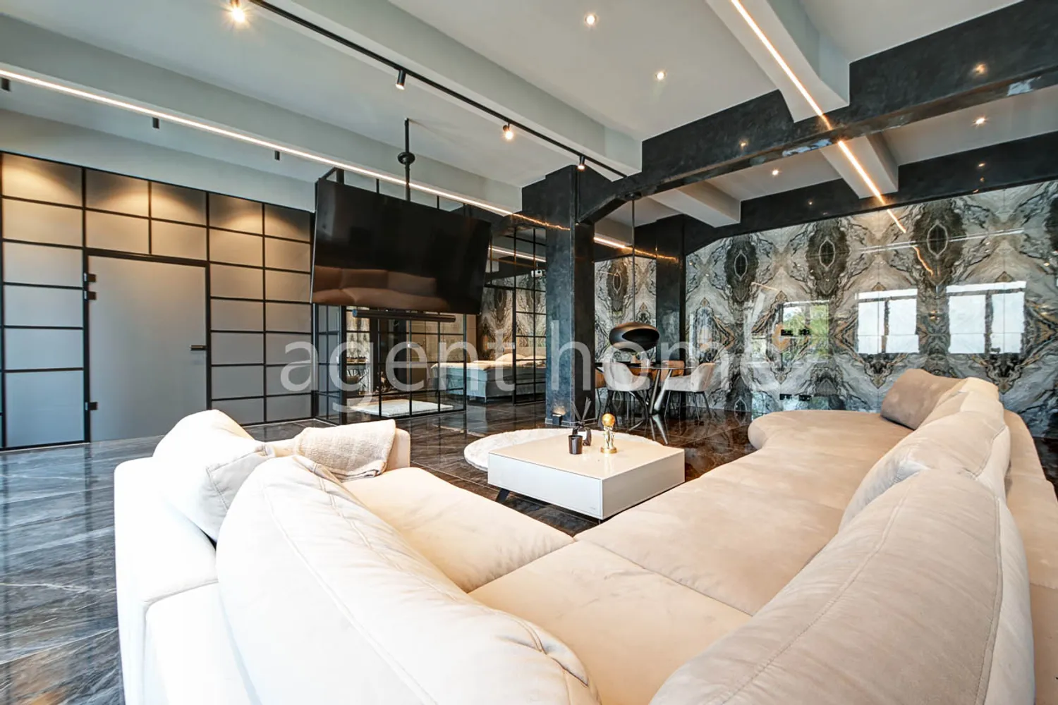 2 Zimmer Wohnung mit 139 m² in Stuttgart – Bild 5